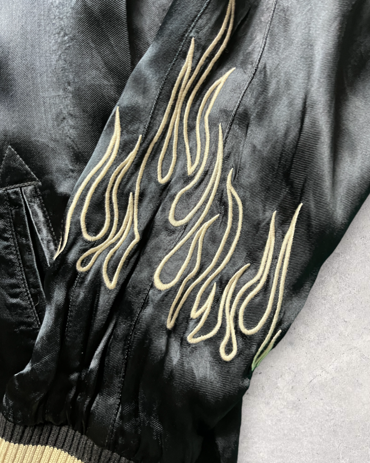 VANSON Skull and Flame Pattern Black Sukajan
