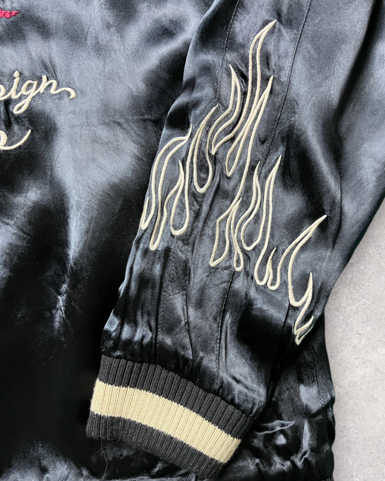 VANSON Skull and Flame Pattern Black Sukajan