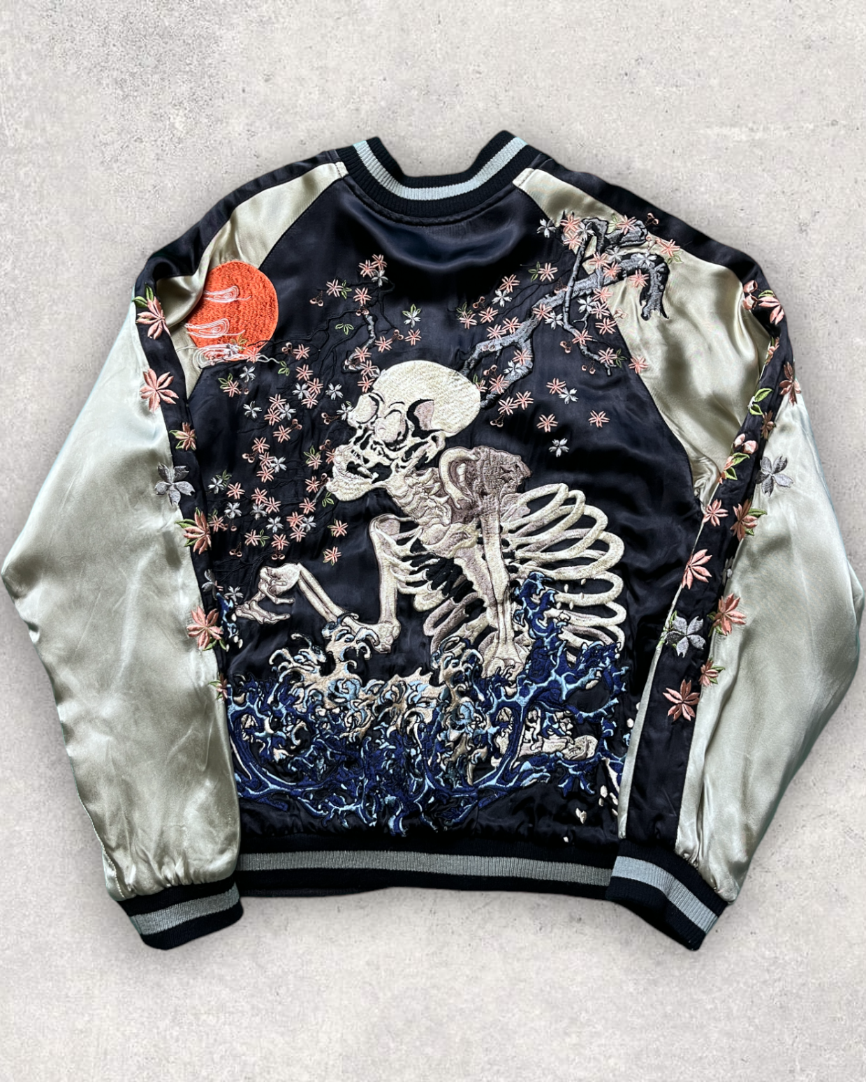Embodiment of Utagawa Kuniyoshi's World: Skull Reversible Sukajan