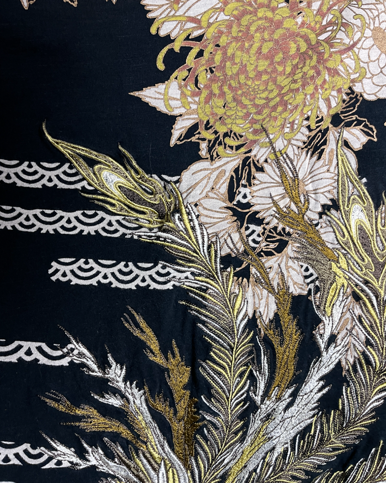 Kacho-fu-getsu Luxury Embroidery Japanese Pattern Phoenix Short-sleeved Vintage t-shirt XL Size
