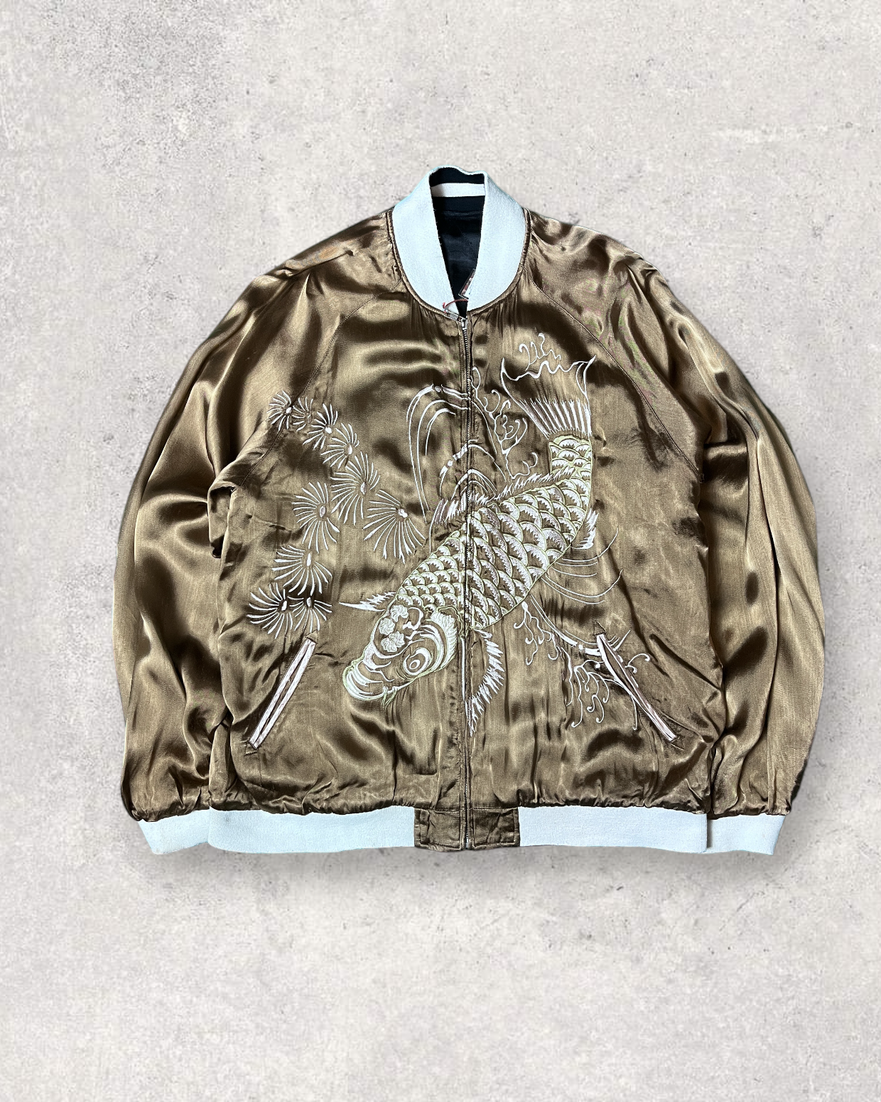 Reversible carp, austere skajan. | spring | Vintage