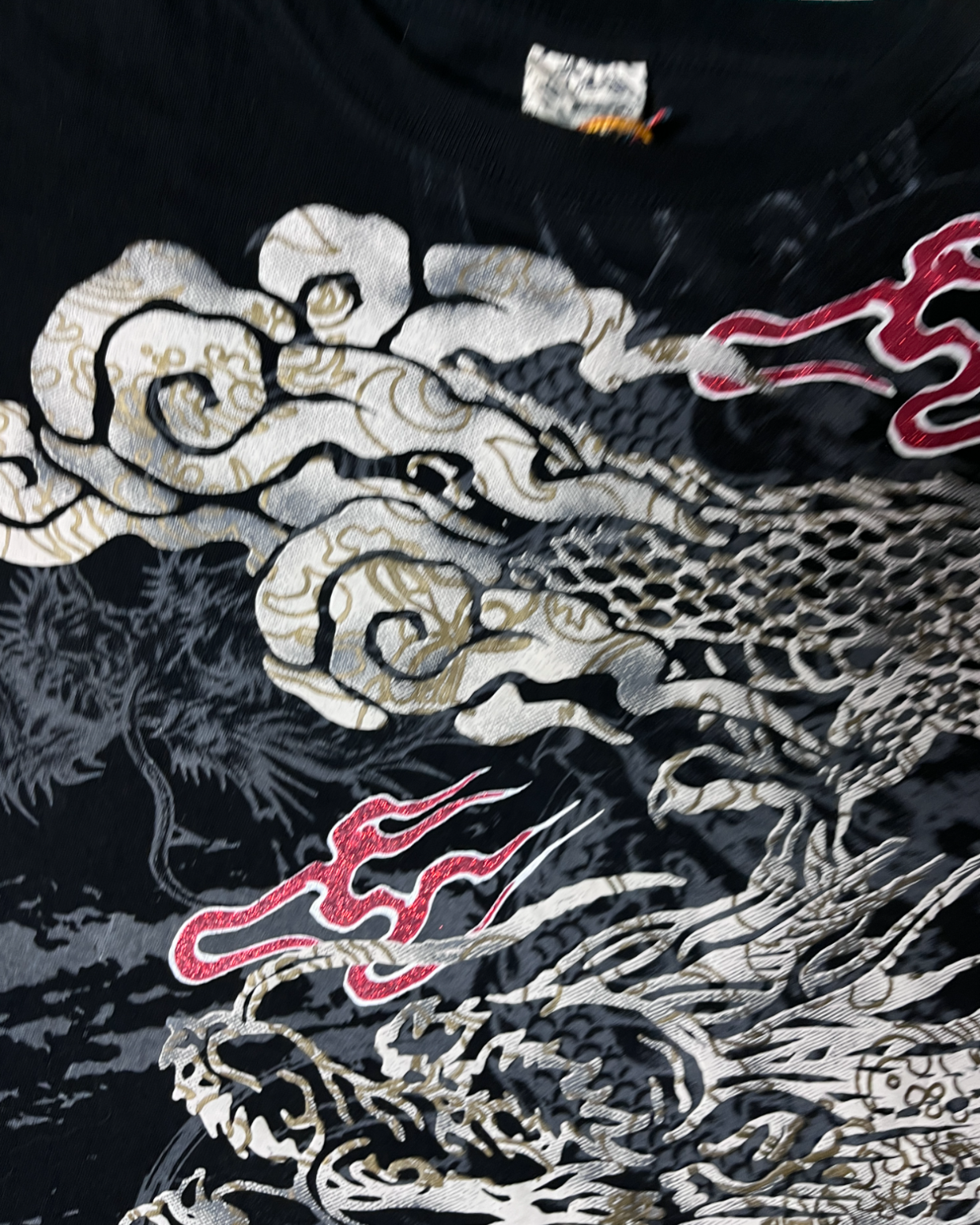 A powerful dragon t-shirts Vintage