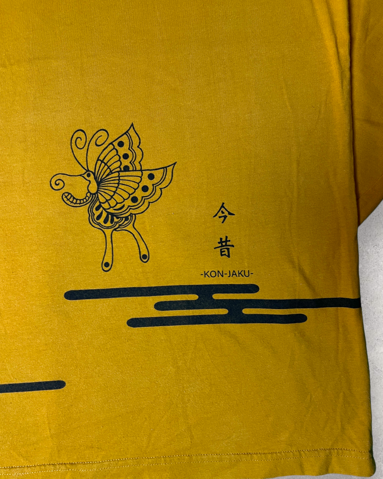 KOKINWAKA long sleave yellow cute fox of dance Vintage