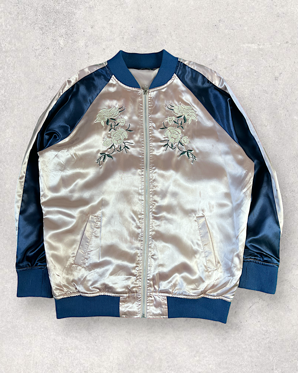 Thin jacket perfect for early spring and not to be worn by others | Vintage jacket