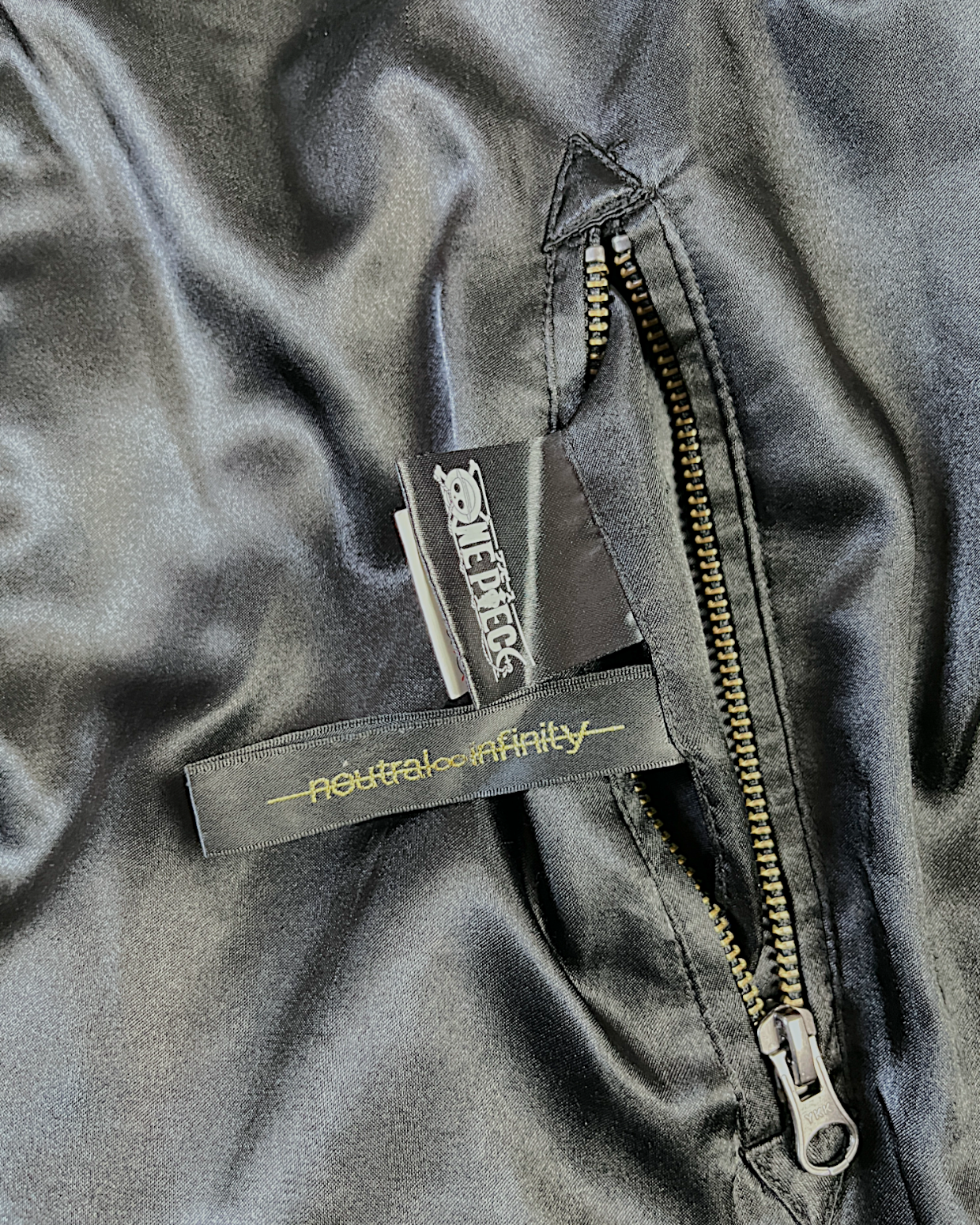 【XL・Reversible】Portgas D. Ace Souvenir Jacket|One Piece Official Embroidered Sukajan|Rare Anime Collectible