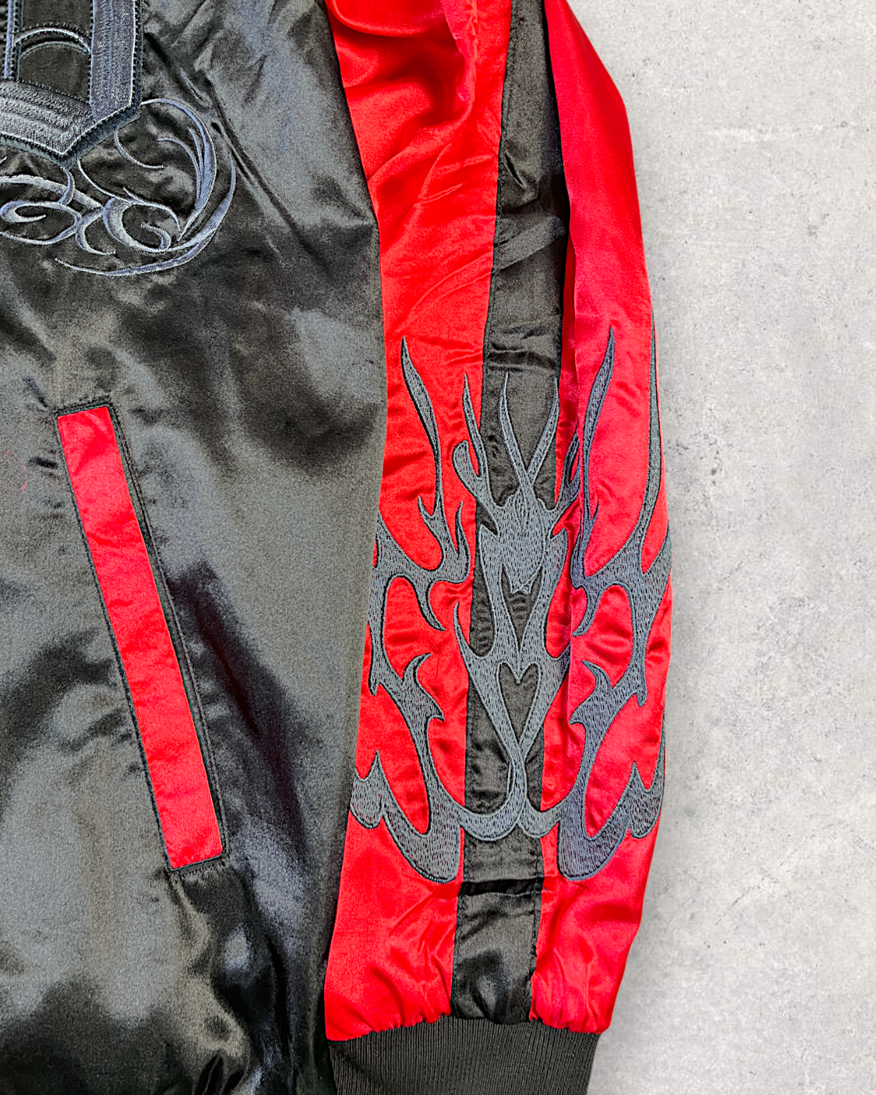 【XL・Reversible】Portgas D. Ace Souvenir Jacket|One Piece Official Embroidered Sukajan|Rare Anime Collectible