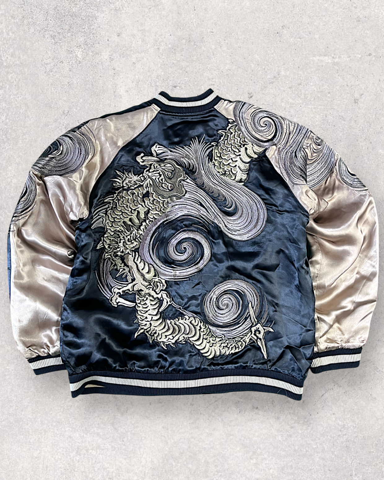 【XL Dragon Reversible Sukajan】Cloud-Embroidered Dragon × Brocade Pattern Sleeves | One-of-a-Kind Statement Jacket