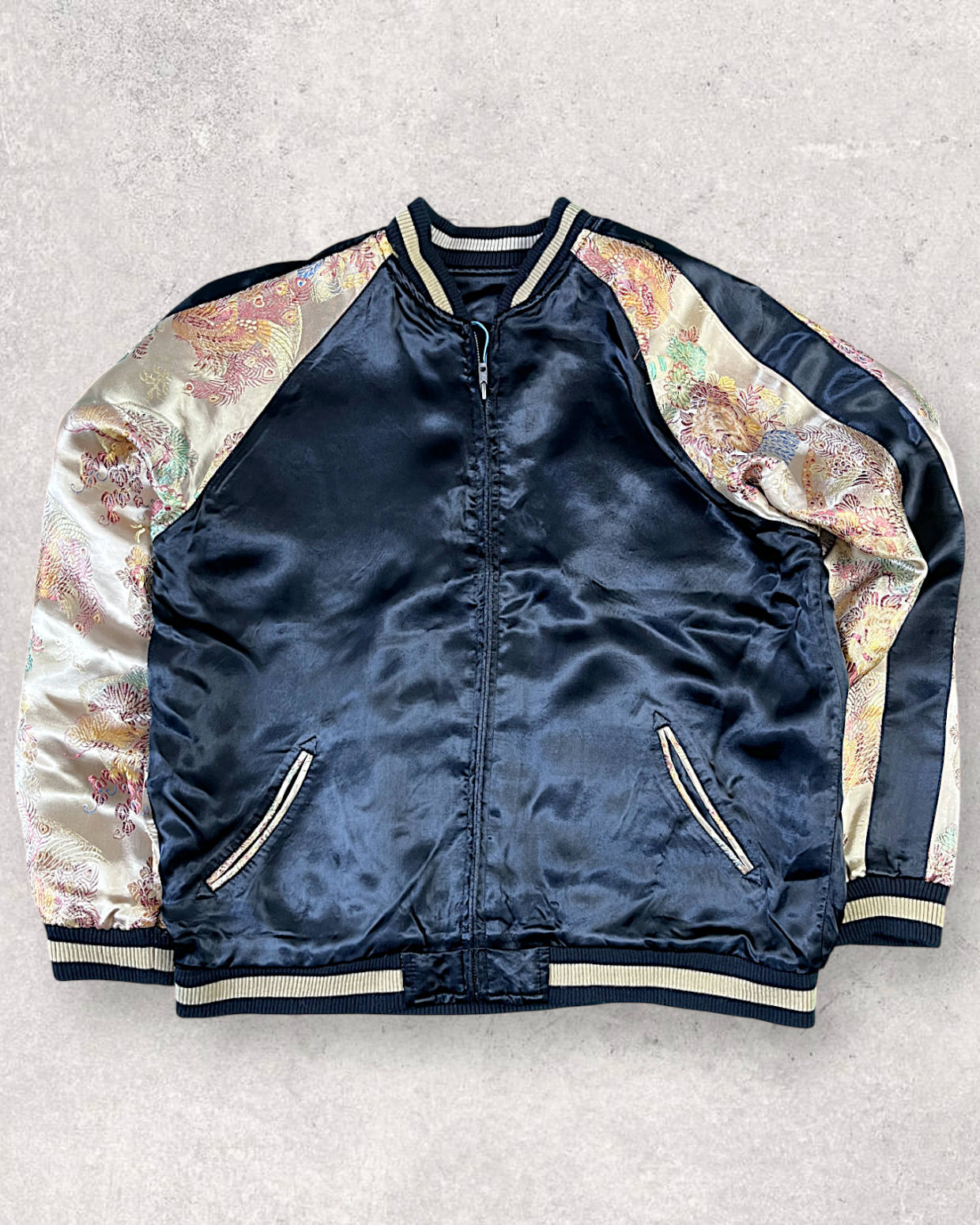 【XL Dragon Reversible Sukajan】Cloud-Embroidered Dragon × Brocade Pattern Sleeves | One-of-a-Kind Statement Jacket