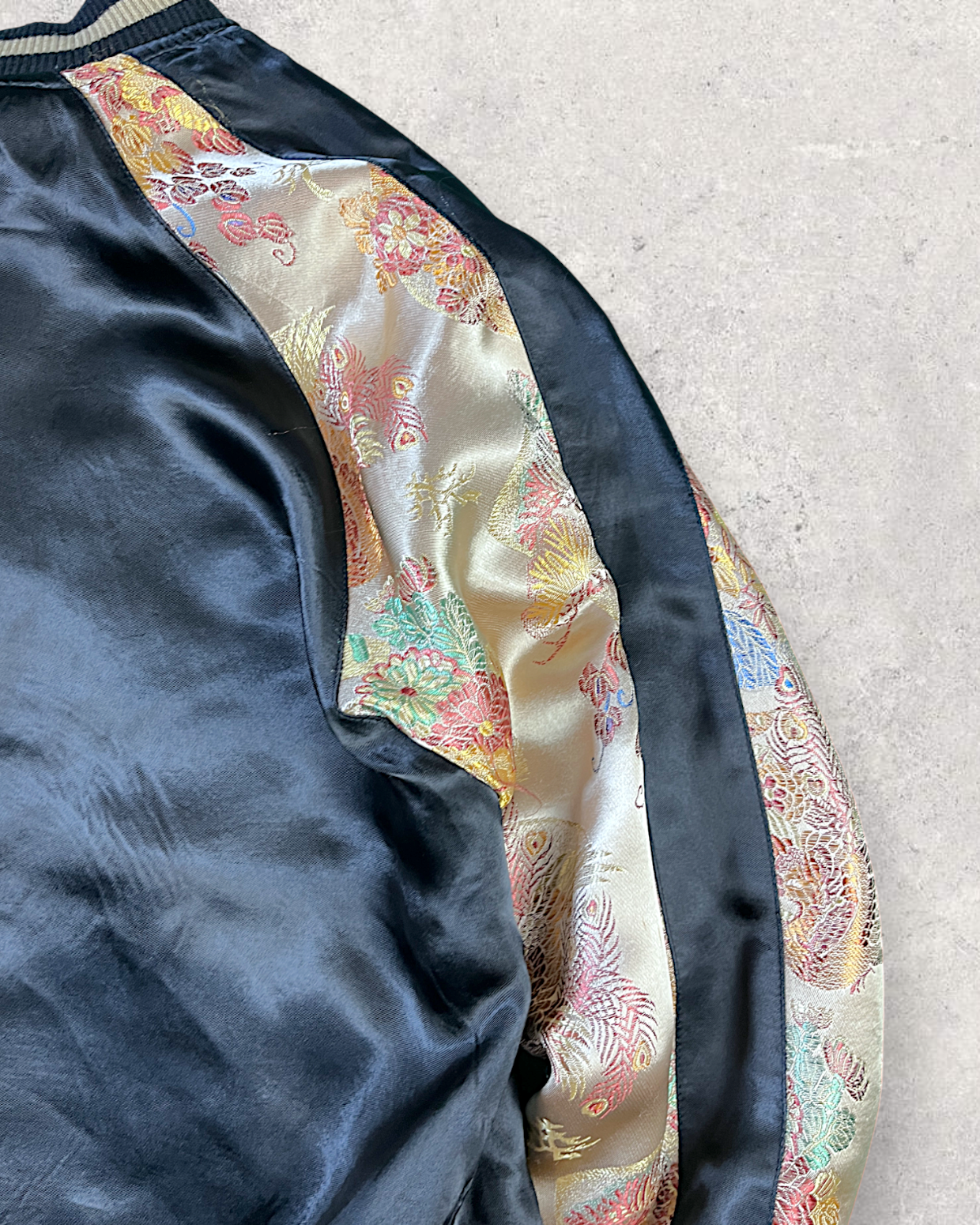 【XL Dragon Reversible Sukajan】Cloud-Embroidered Dragon × Brocade Pattern Sleeves | One-of-a-Kind Statement Jacket