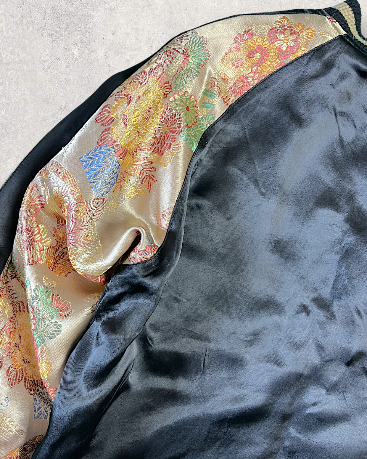 【XL Dragon Reversible Sukajan】Cloud-Embroidered Dragon × Brocade Pattern Sleeves | One-of-a-Kind Statement Jacket