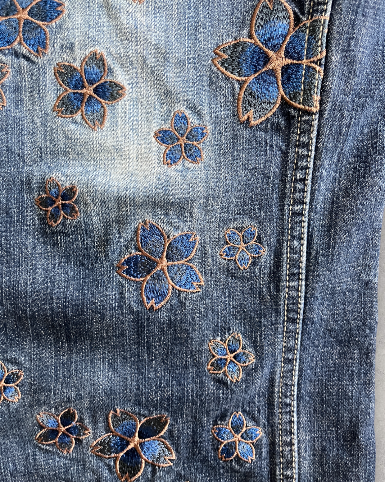 Sakura pattern Japanese embroidery vintage jeans