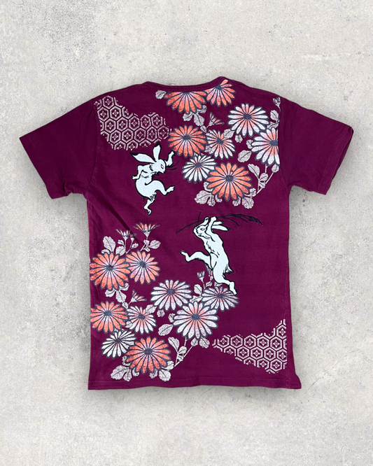 [PLAYING KOI IN THE POND] T-shirts