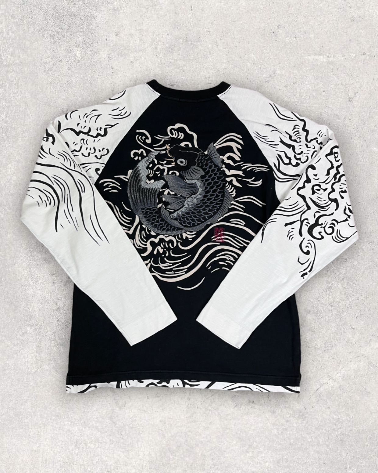 [The balance; Koi Dragon] Vintage - long sleeve shirt.