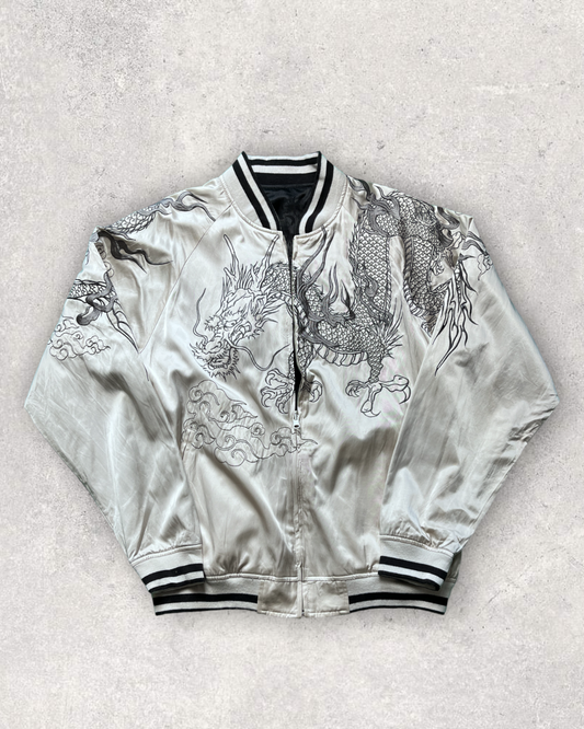 Powerful and Dynamic: Dragon-Emblazoned Reversible Sukajan