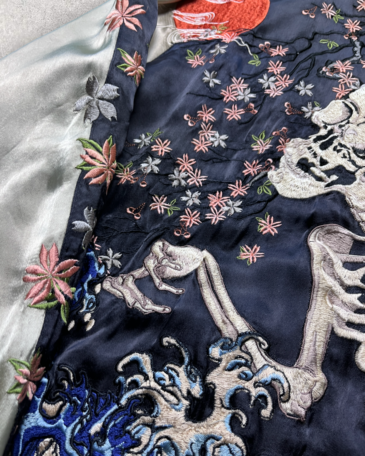 Embodiment of Utagawa Kuniyoshi's World: Skull Reversible Sukajan