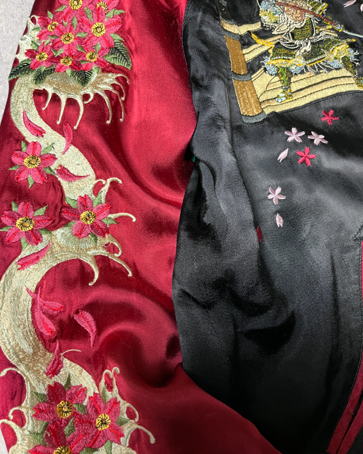 Carp ONIKIRIMARU 2way sukajan | Winter | Vintage jacket