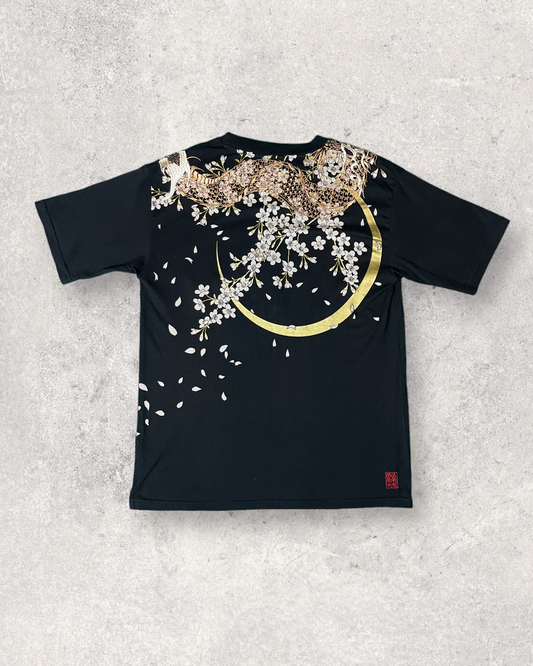 Karakuri-tamashii Rare Gold dragon t-shirts | Vintage