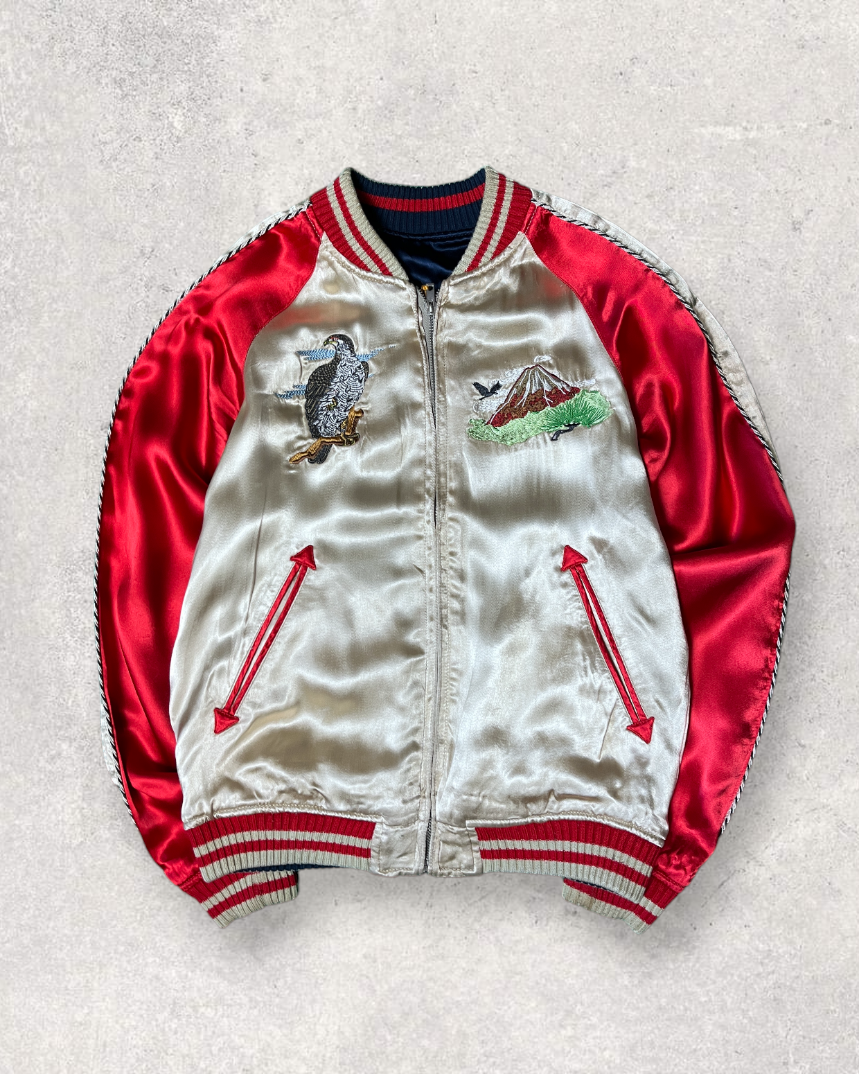 [AVIREX] reversible scajan, women's size. | spring/Autumn | Vintage