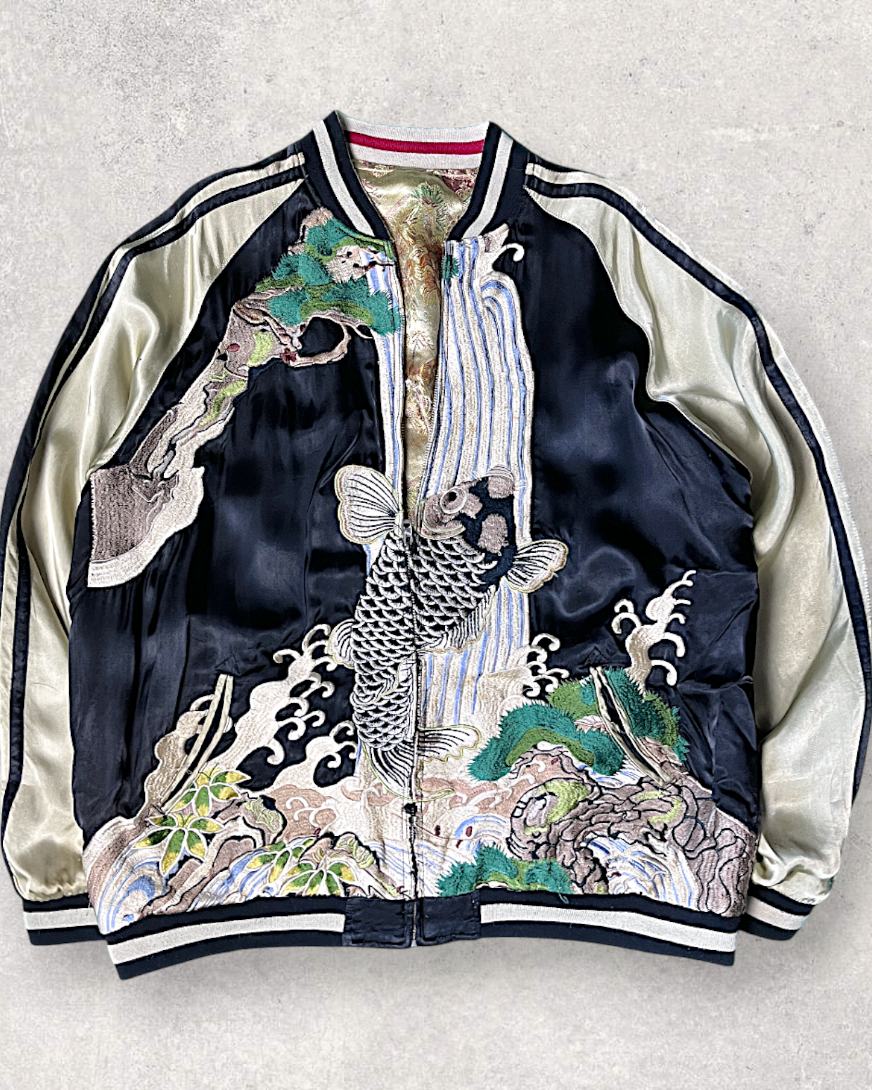 【L】Reversible Sukajan – Embroidered Koi Waterfall Japanese Satin Jacket