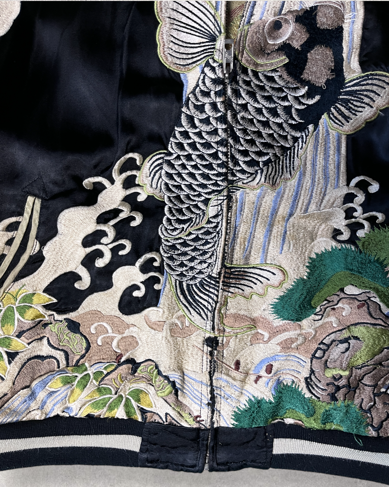 【L】Reversible Sukajan – Embroidered Koi Waterfall Japanese Satin Jacket