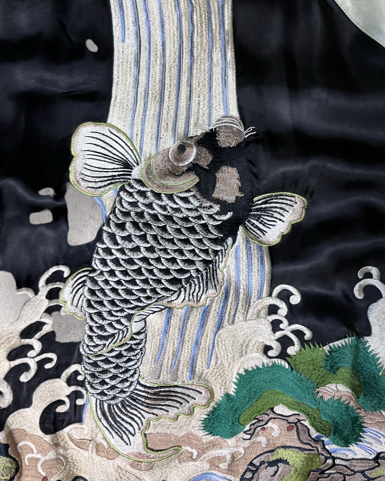 【L】Reversible Sukajan – Embroidered Koi Waterfall Japanese Satin Jacket