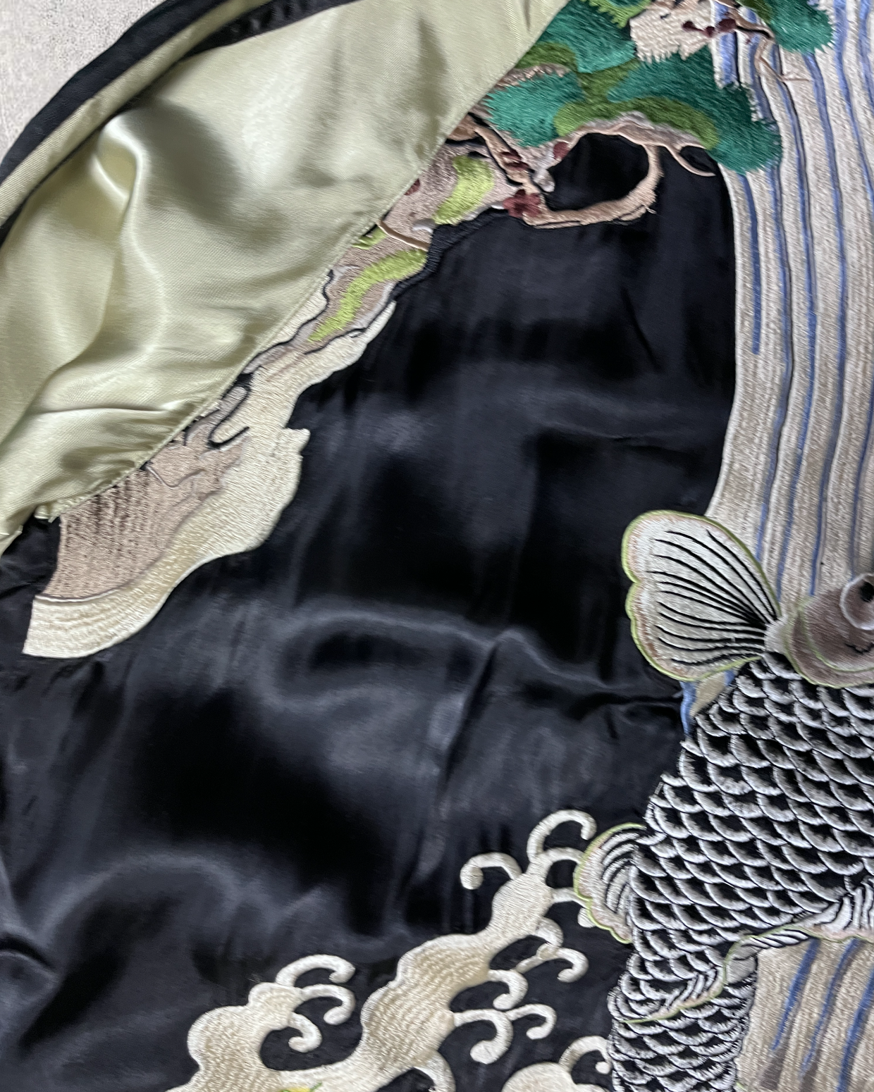【L】Reversible Sukajan – Embroidered Koi Waterfall Japanese Satin Jacket