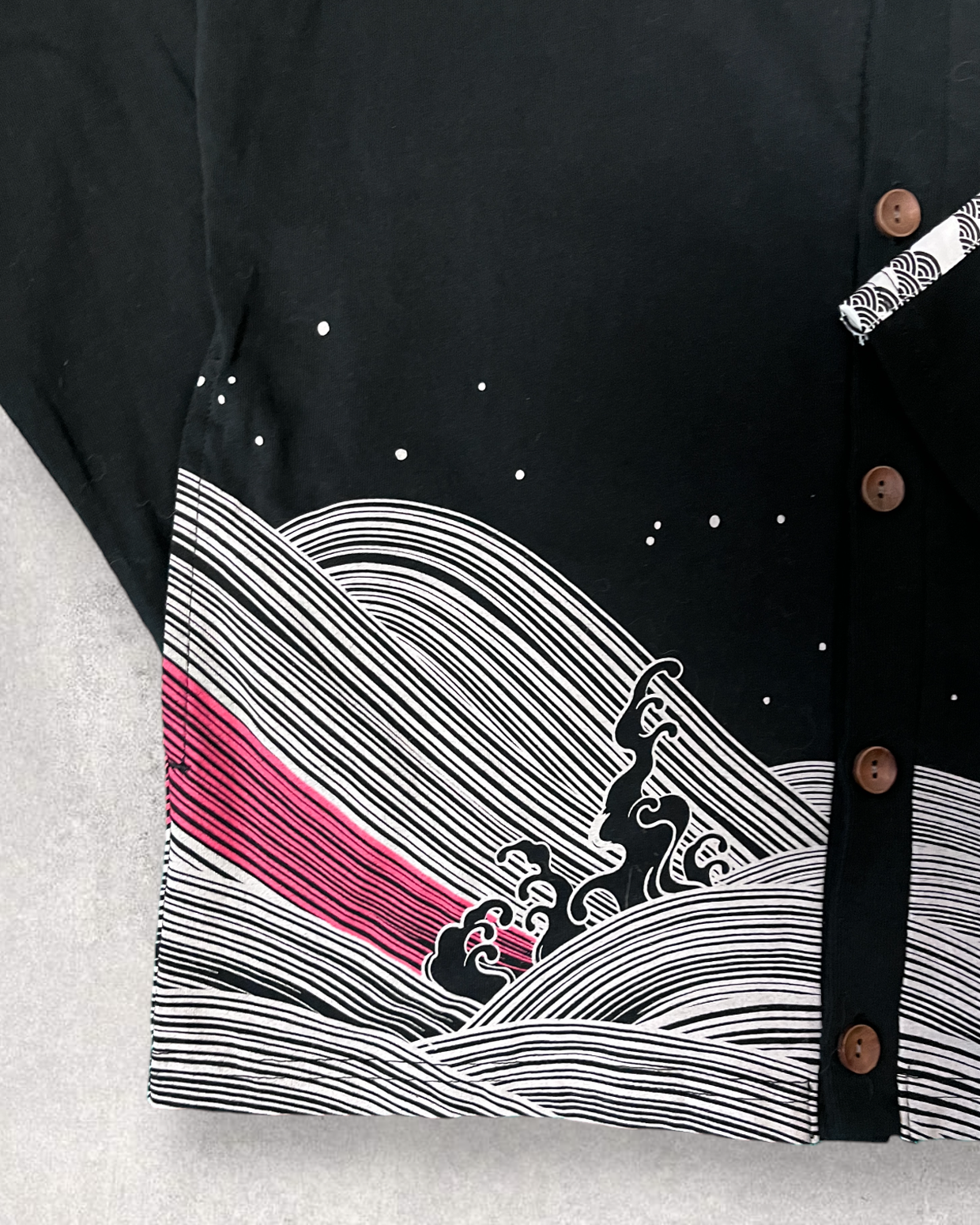 Kijin Japanese pattern whale cardigan | Vintage cardigan