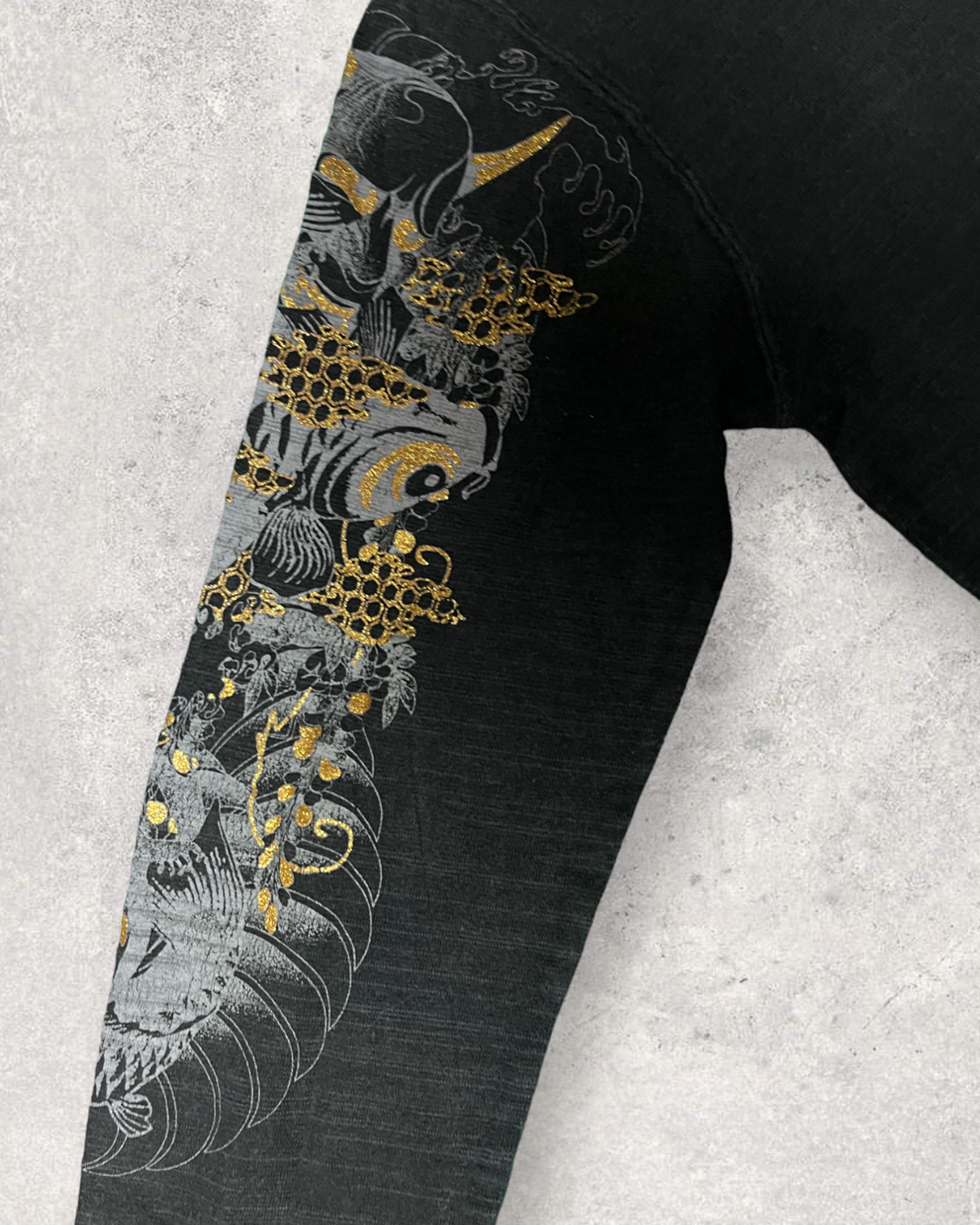 Gold HANNYA long sleeve shirts Japanese transional design Vintage