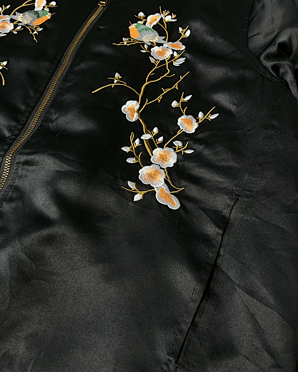 [S] Simple, cute and cool Sukajan that goes with any outfit | Vintage jacket
