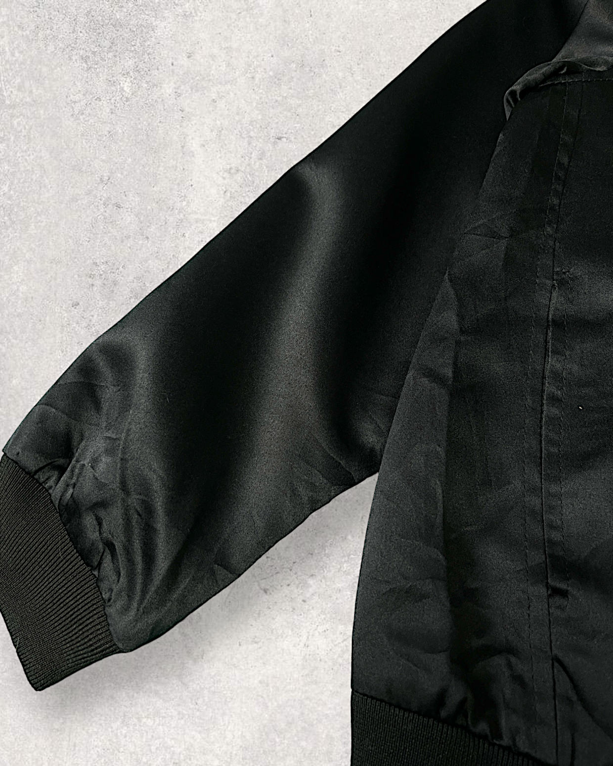 [S] Simple, cute and cool Sukajan that goes with any outfit | Vintage jacket