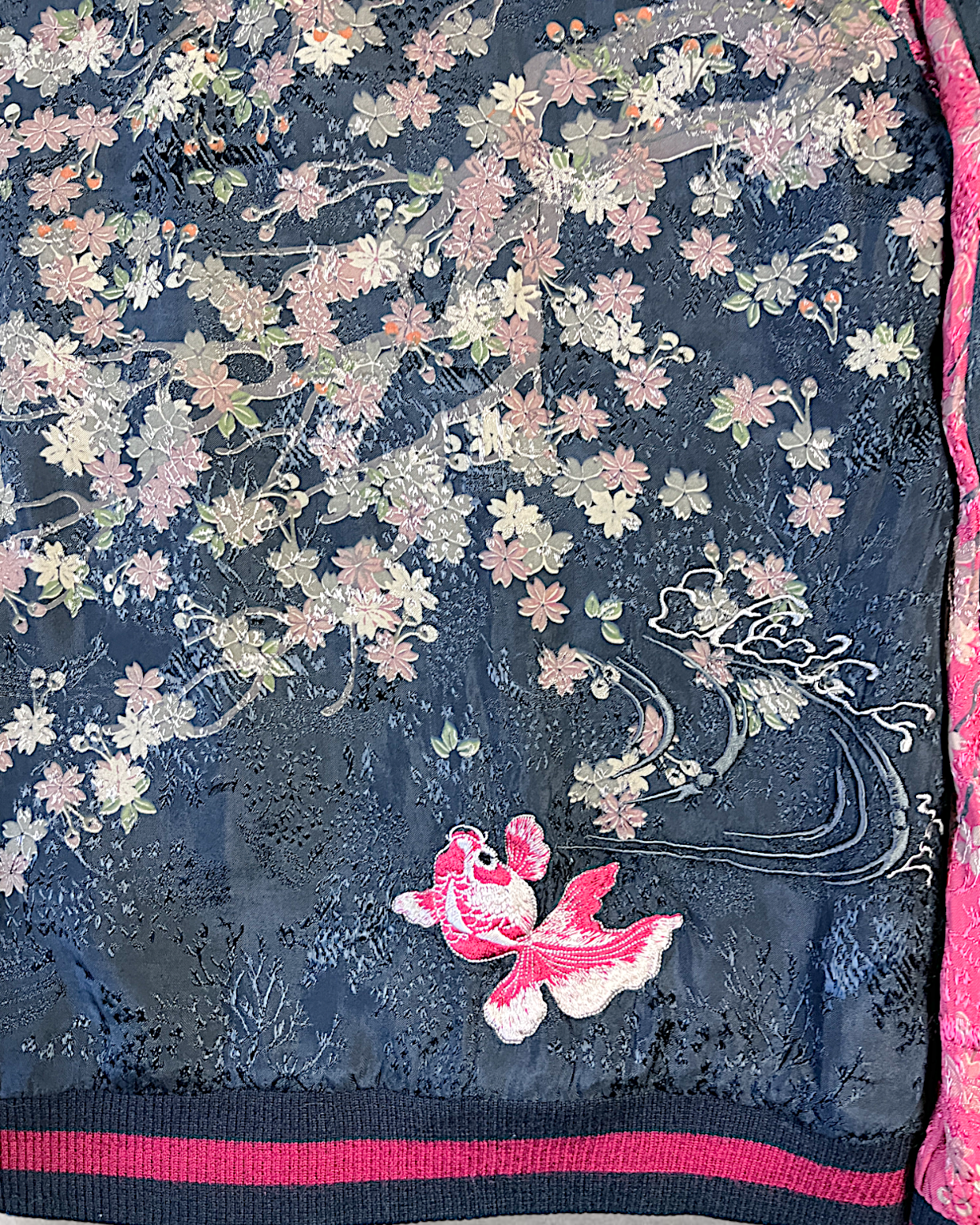 [M] [Blue] Reversible sukajan with austere cherry blossoms and goldfish