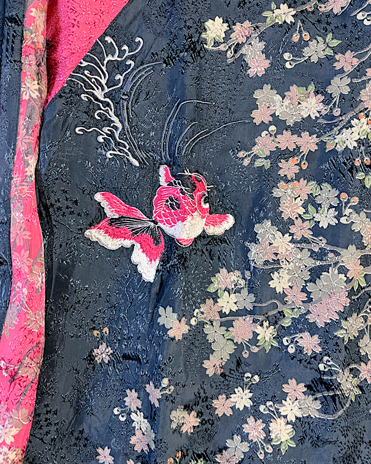 [M] [Blue] Reversible sukajan with austere cherry blossoms and goldfish