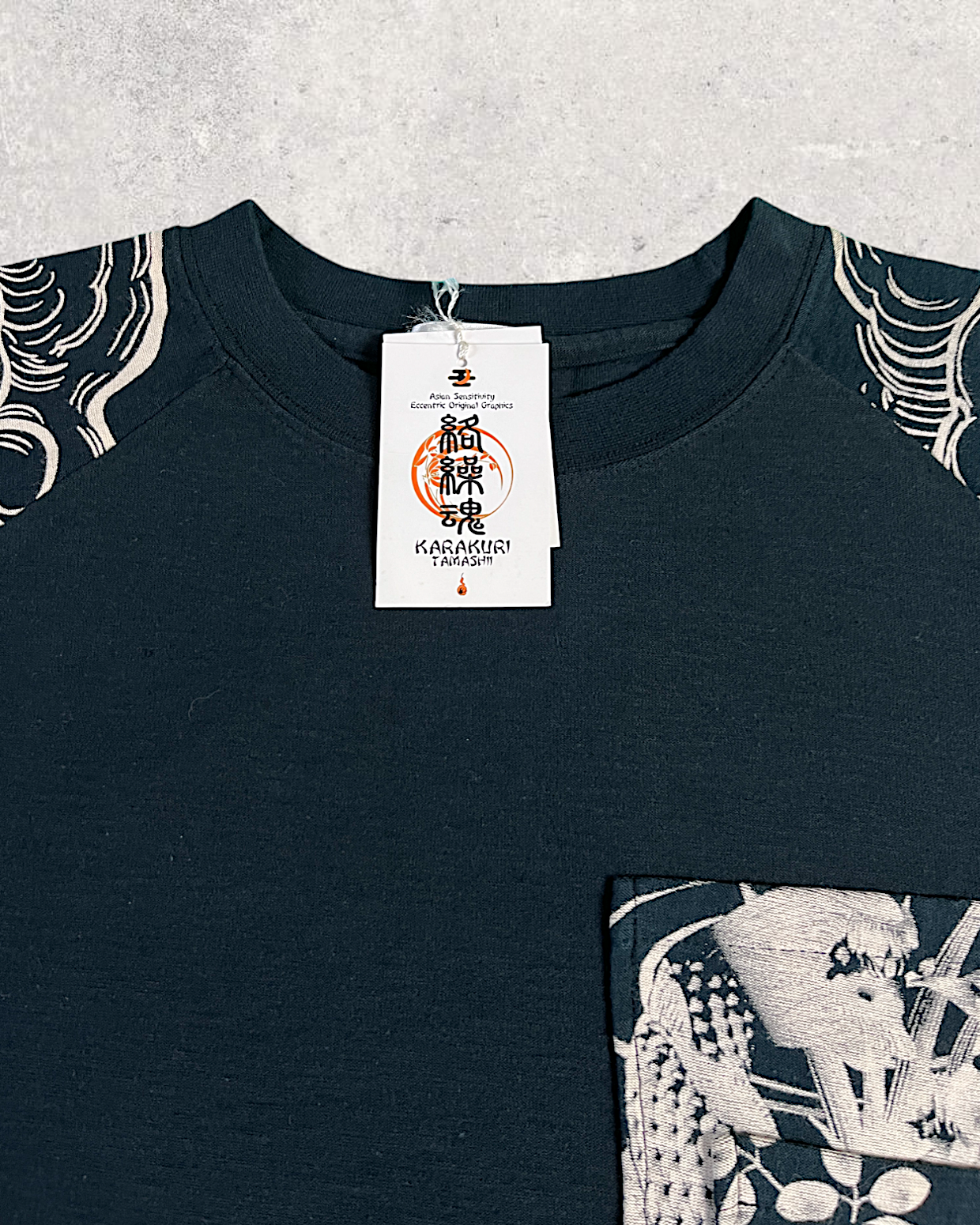 [L]Brand-new KARAKURI TAMASHII embroidery KOI t-shirts | vintage