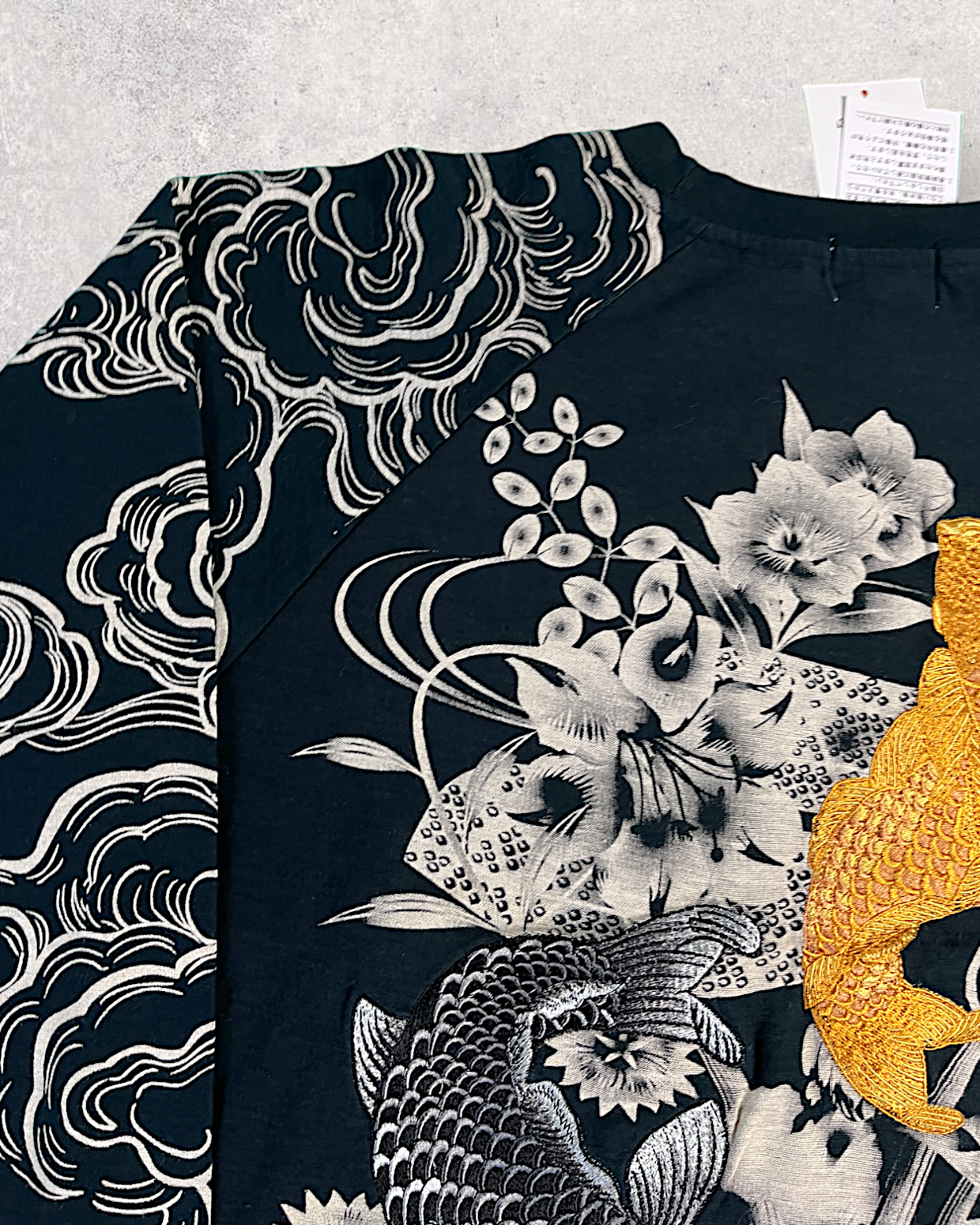 [L]Brand-new KARAKURI TAMASHII embroidery KOI t-shirts | vintage