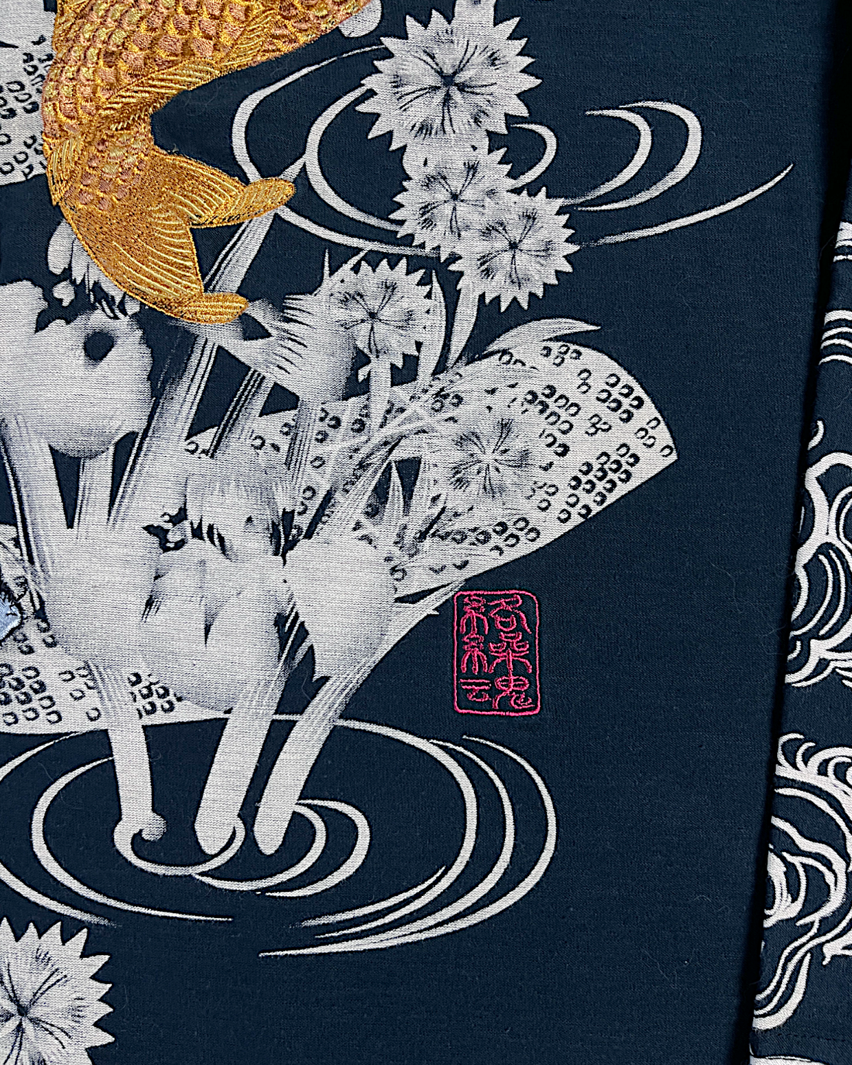 [L]Brand-new KARAKURI TAMASHII embroidery KOI t-shirts | vintage