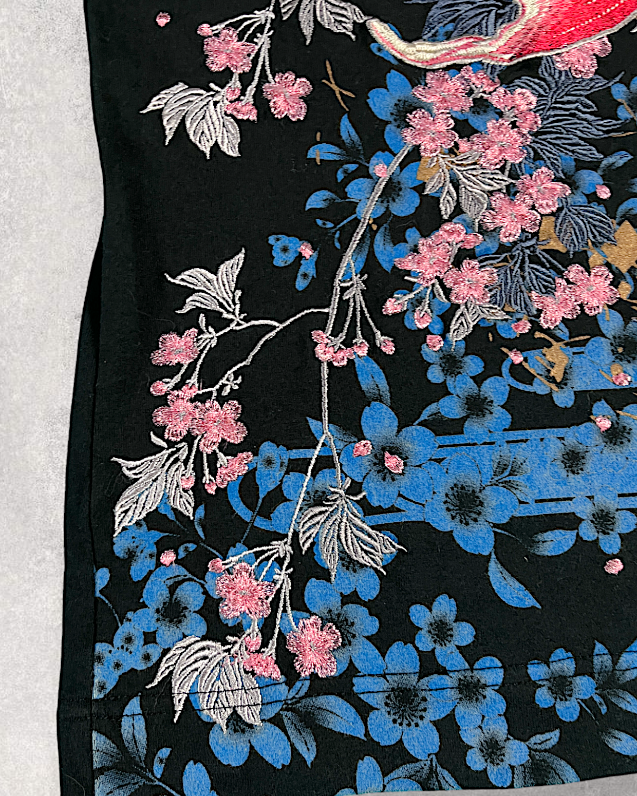 [L] Rare Large Koi embroidery T-shirt | vintage