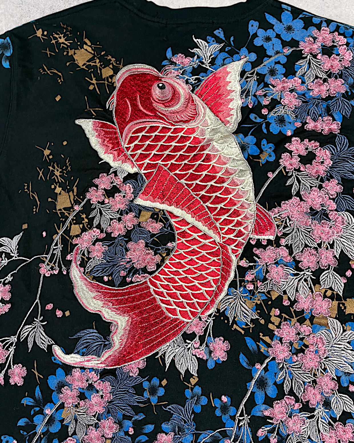 [L] Rare Large Koi embroidery T-shirt | vintage