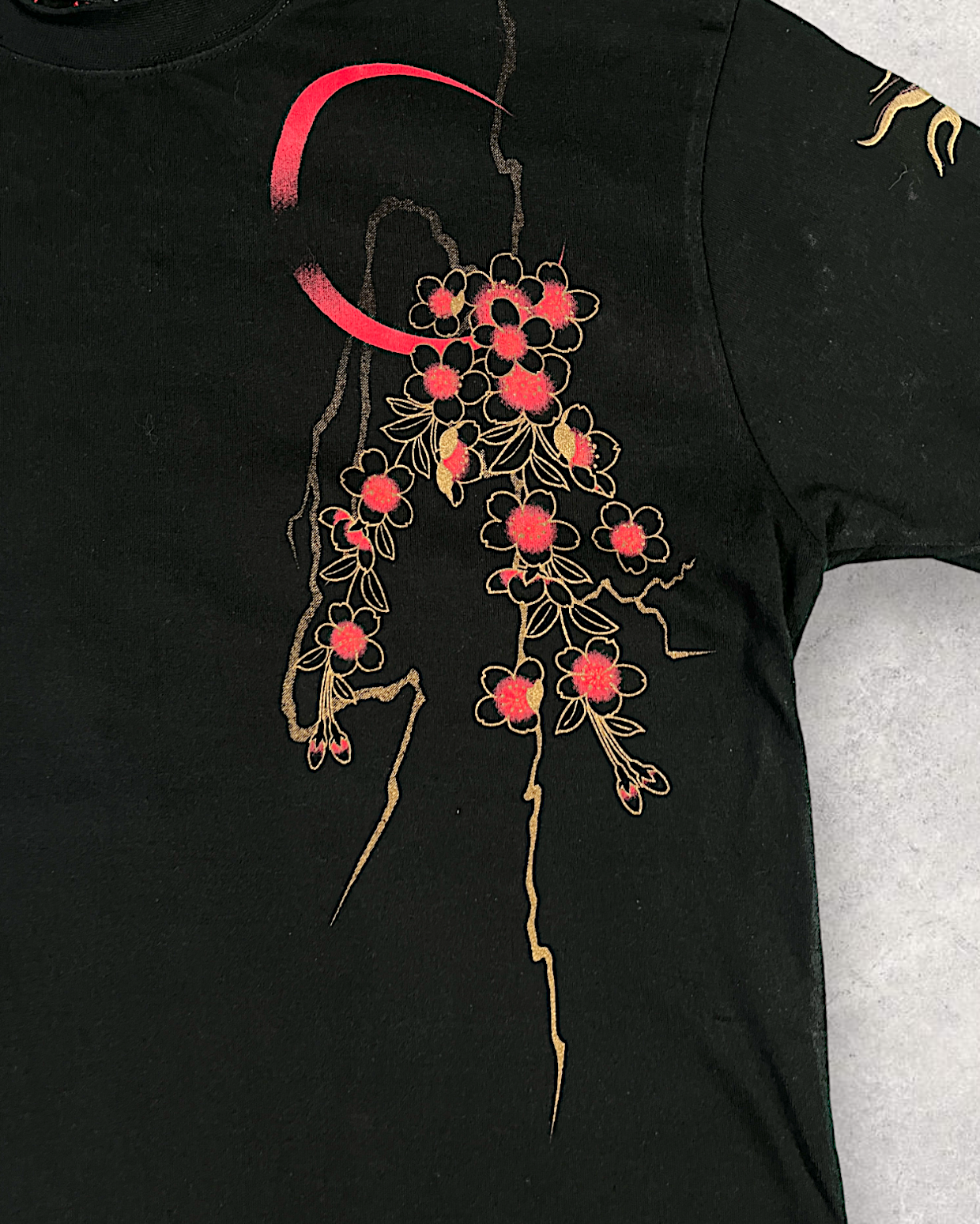 [XL] Rare embroidery double dragon t-shirts