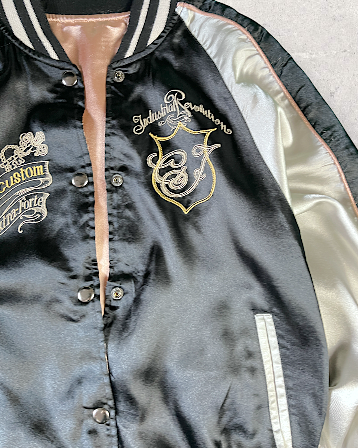 [S] Buttoned leaver astringent jacket that fits any coordinates | Vintage jacket