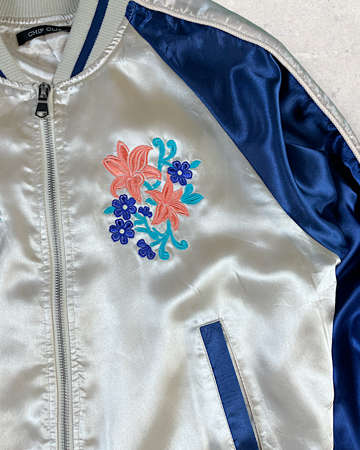 [S or M] Very pretty design with lovely coloring sukajan | Vintage jacket