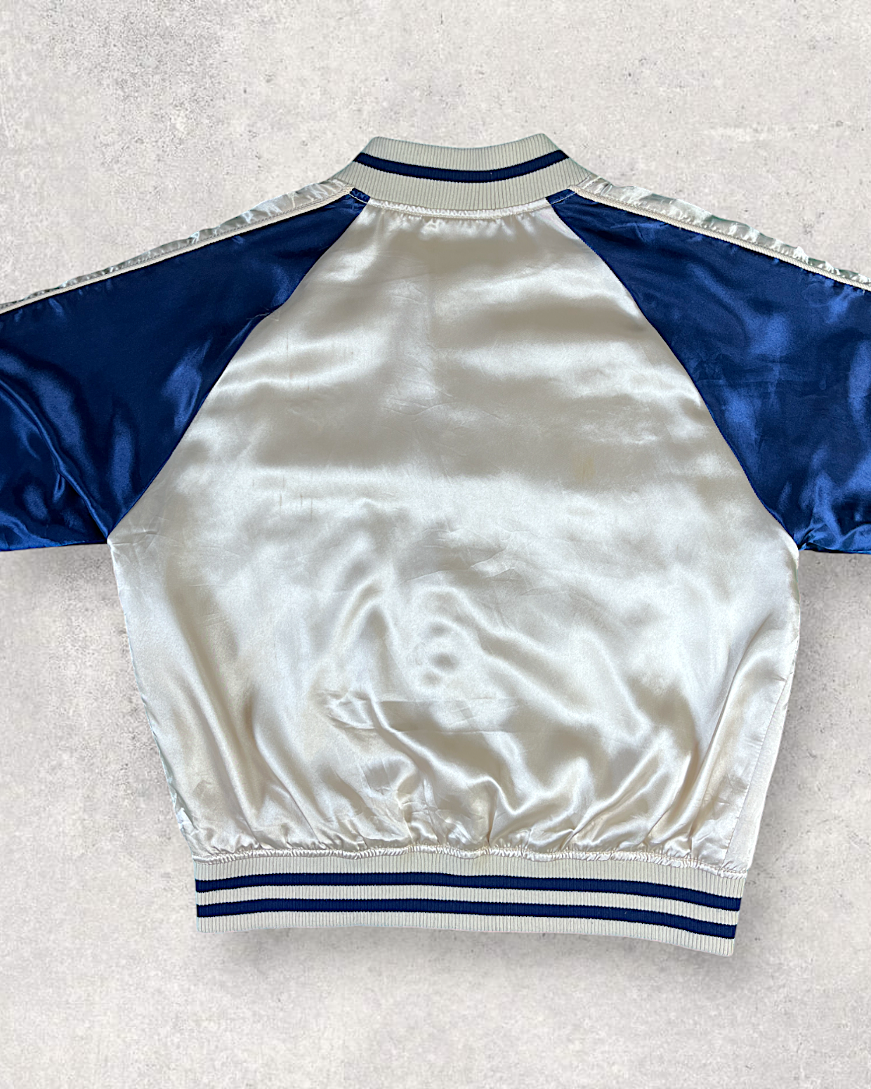[S or M] Very pretty design with lovely coloring sukajan | Vintage jacket