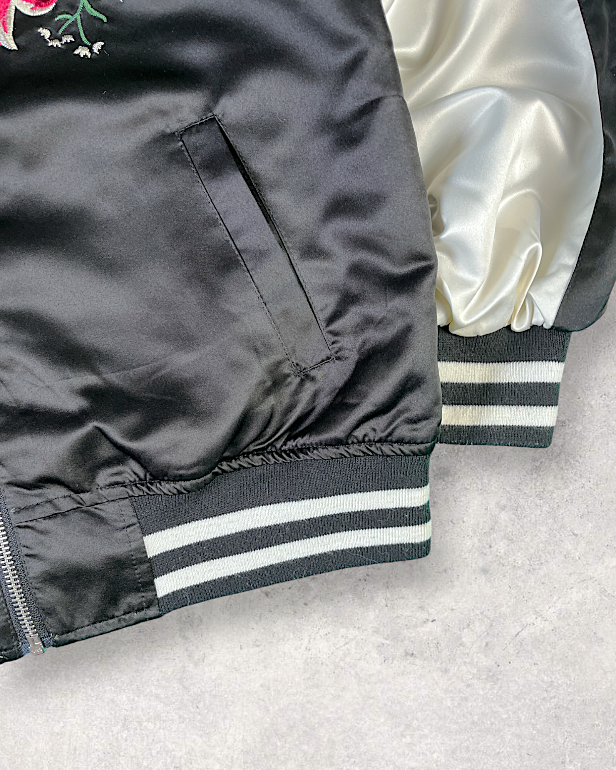 [S] Flight jacket with pretty flowers and any coordinates | Vintage jacket