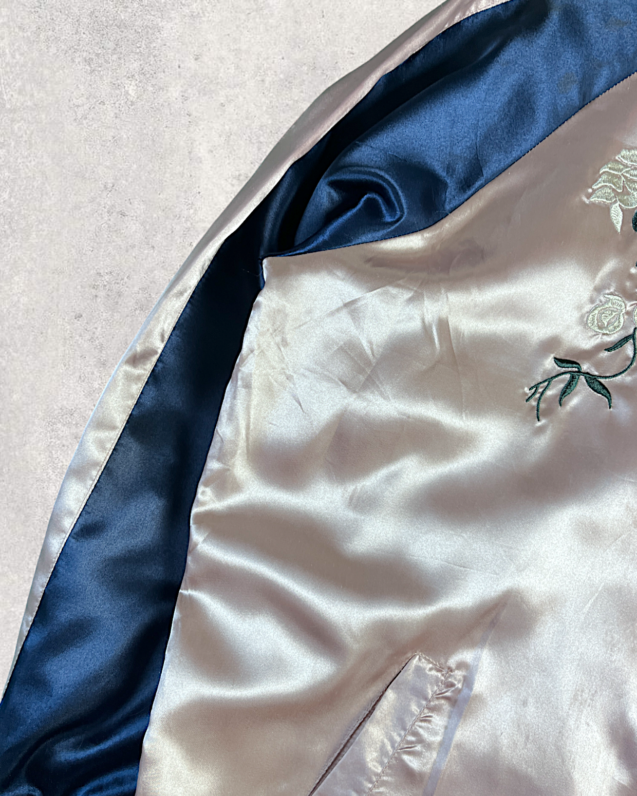 Thin jacket perfect for early spring and not to be worn by others | Vintage jacket