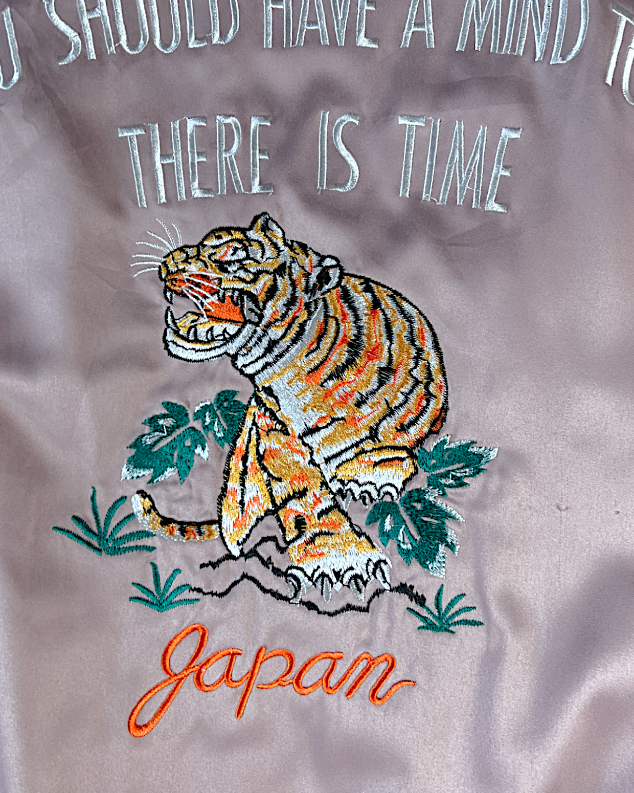 [S] Cute coloring and tigers go with all kinds of coordinates | Vintage jacket