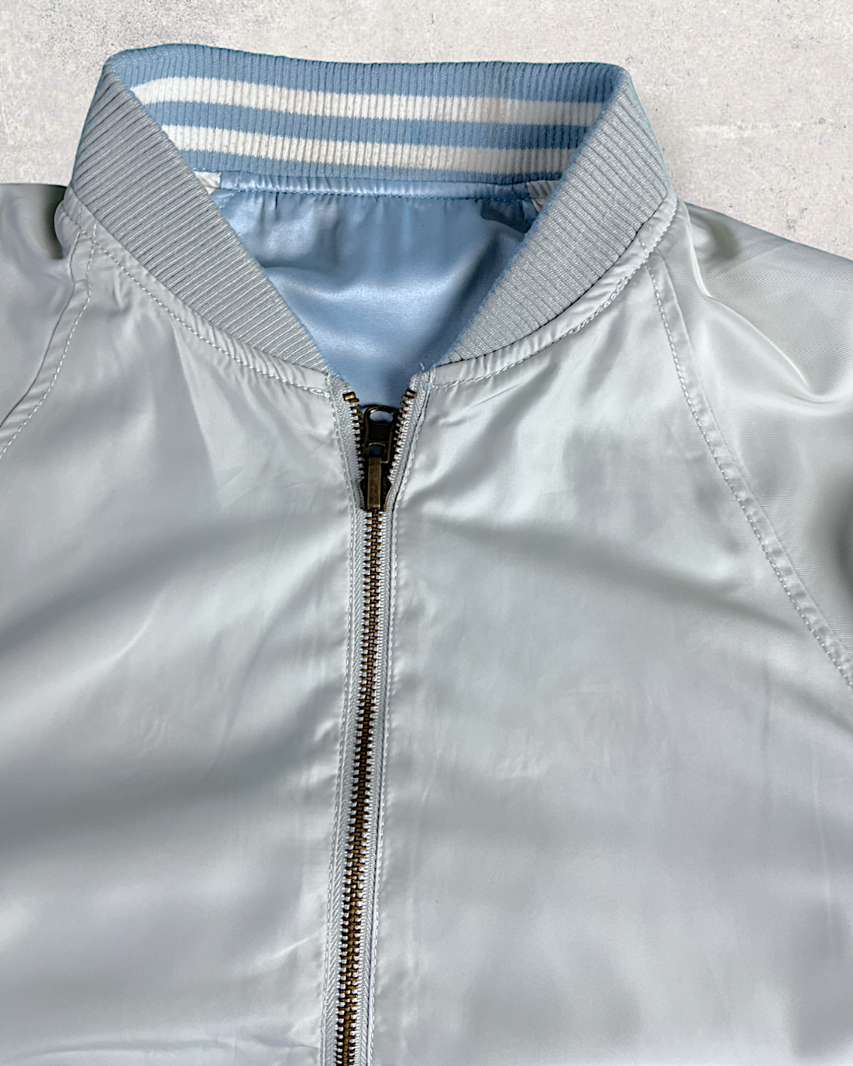 [S] Flight jackets with colors perfect for spring and suitable for any kind of coordination. | Vintage sukajan