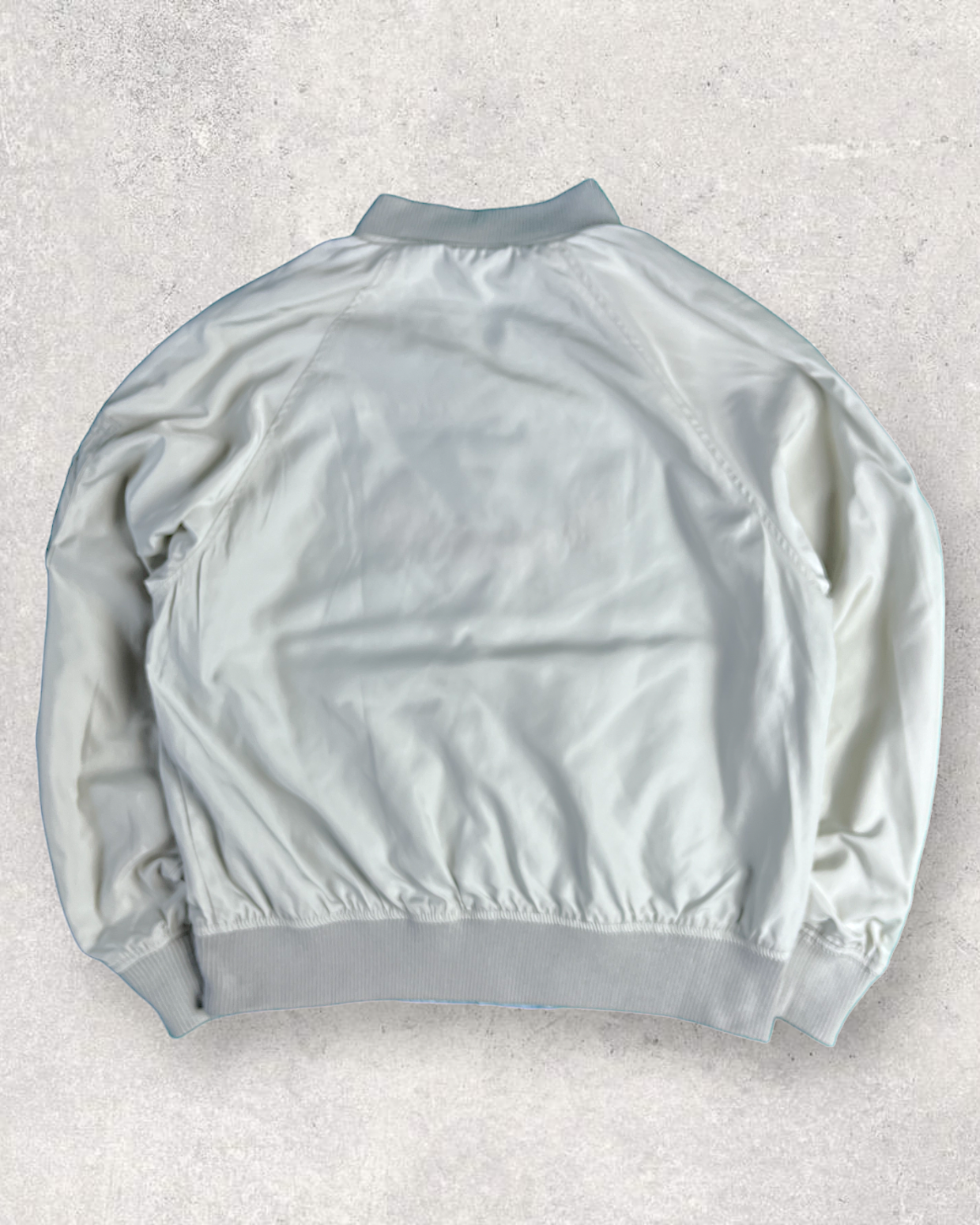 [S] Flight jackets with colors perfect for spring and suitable for any kind of coordination. | Vintage sukajan