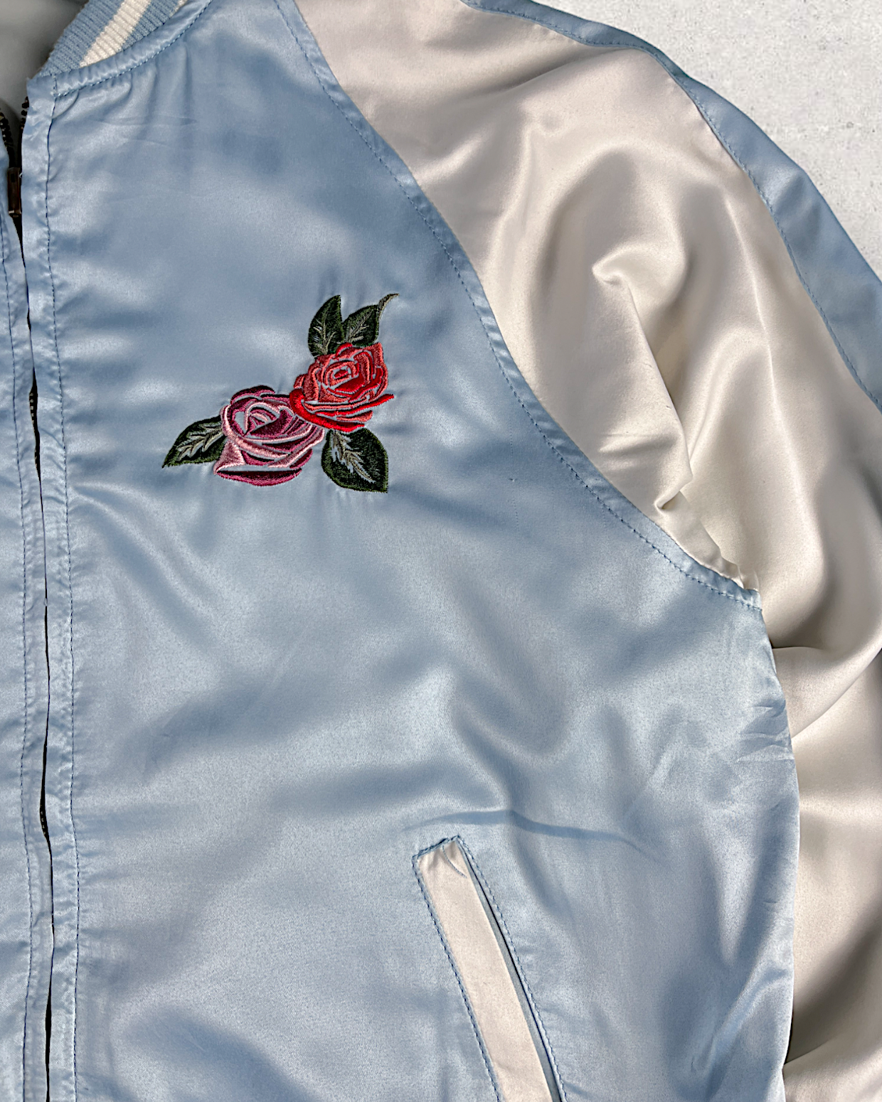 [S] Flight jackets with colors perfect for spring and suitable for any kind of coordination. | Vintage sukajan