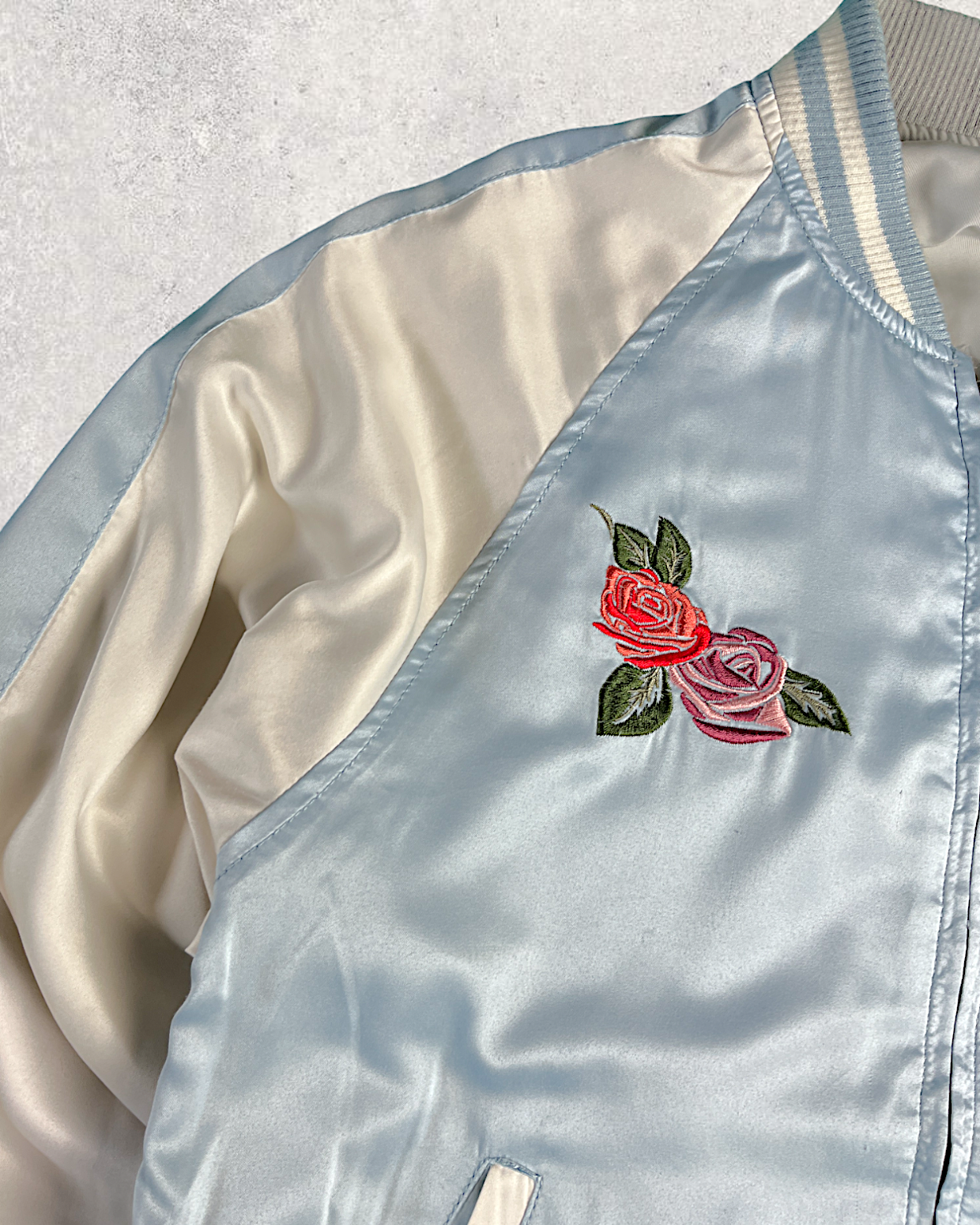 [S] Flight jackets with colors perfect for spring and suitable for any kind of coordination. | Vintage sukajan