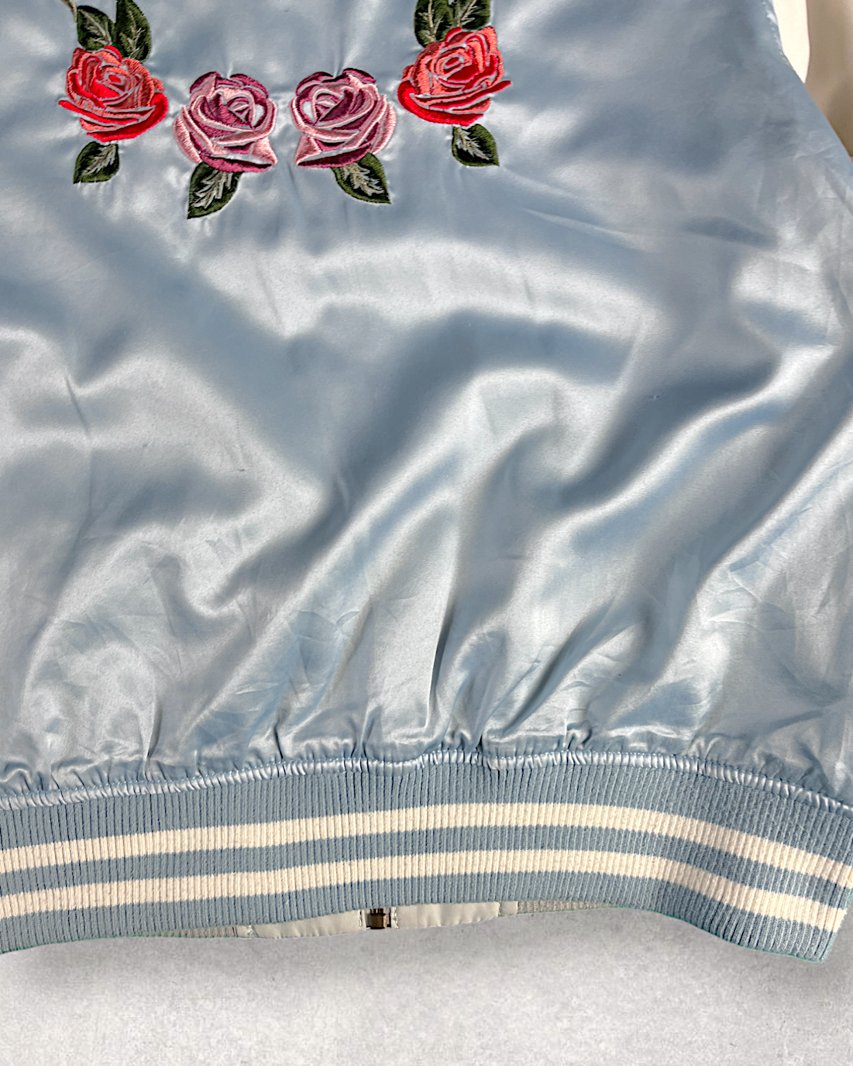 [S] Flight jackets with colors perfect for spring and suitable for any kind of coordination. | Vintage sukajan