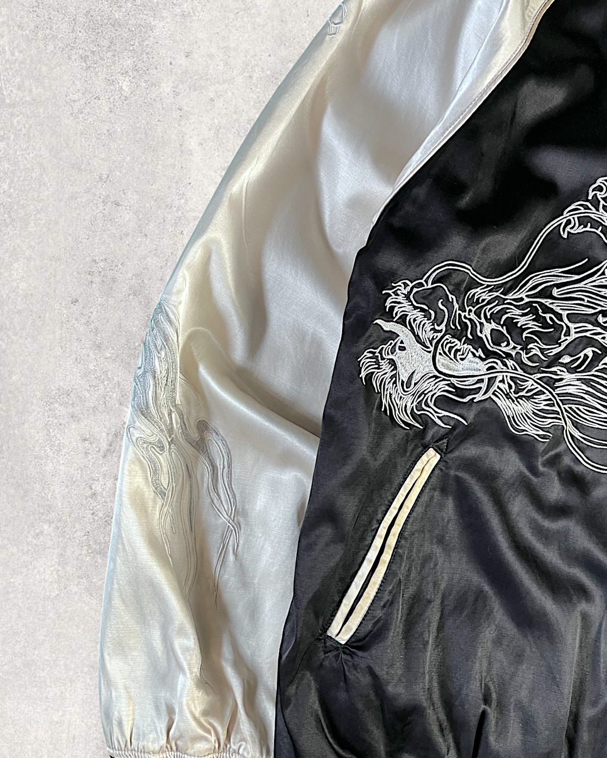 [XL] Dragon and flower reversible jacket | Vintage jacket